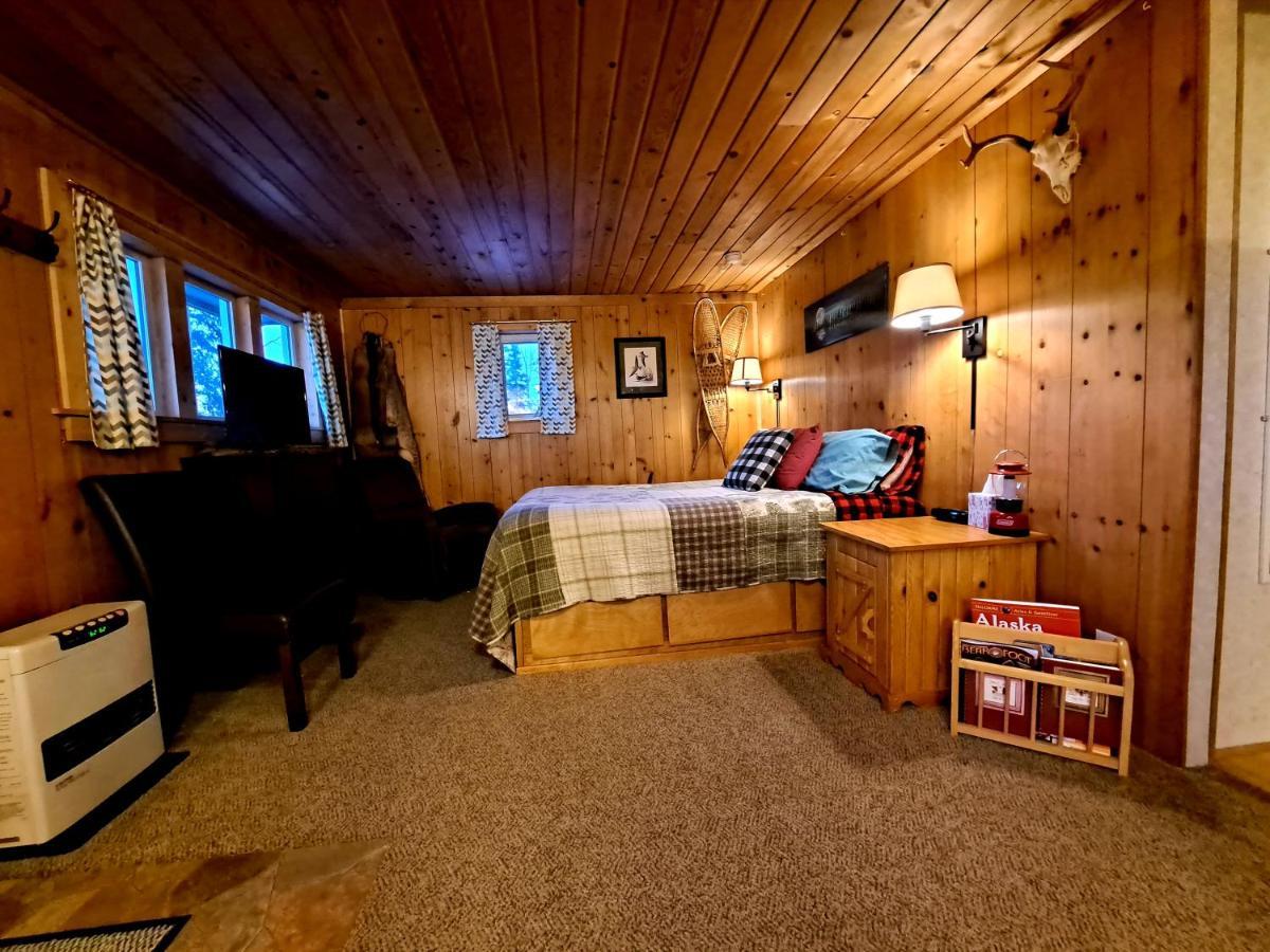פיירבנקס Northwoods Cottage Bed And Breakfast מראה חיצוני תמונה